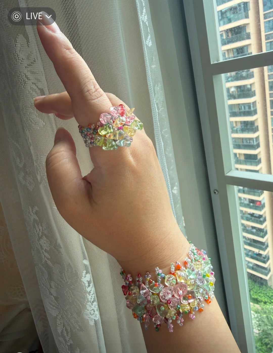 Spring/Summer "Dopamine-style" colorful woven bracelet featuring faux crushed-stone crystals—a sweet, unique, and stylish accessory.